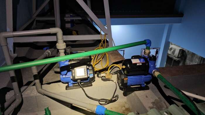 Lắp đặt 03 máy bơm tăng áp điện tử Adelino 250W 0903163271