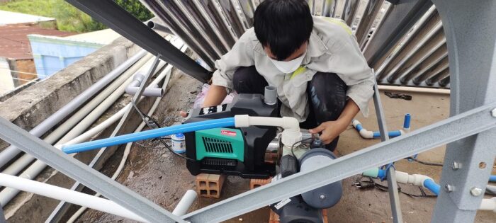 Lắp đặt máy bơm tăng áp không ồn có điều chỉnh áp lực nước
