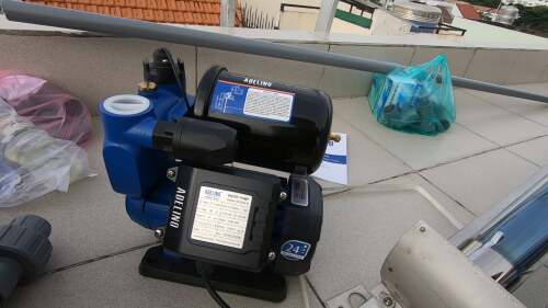 Máy bơm nước tăng áp điện tử Adelino 370W APS37-B