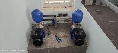 Máy bơm tăng áp biến tần Adelino 750W – HS404E 0.75KW